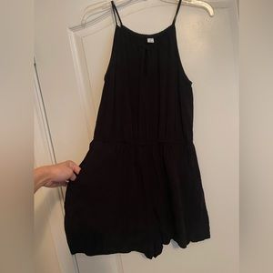 Black romper with pockets
